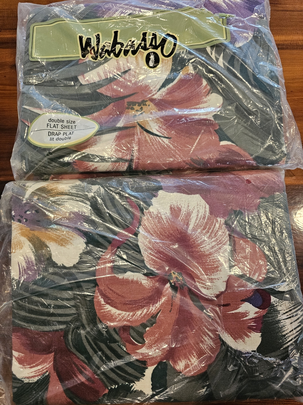 Pair Of New Vintage Wabasso Floral Double Flat Sheets